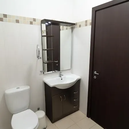 Apartment Violet Dusk Center Flat Larnaca