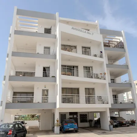 Appartement Violet Dusk Center Flat Larnaca